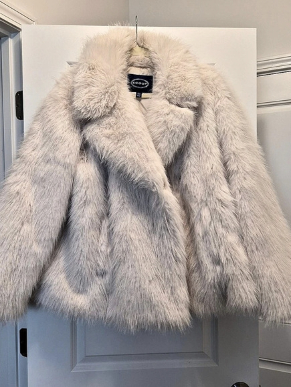 NWT SCOOP Whisper White Faux Fur Jacket Oversized XL 16-18